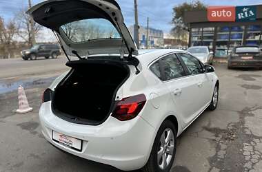 Хэтчбек Opel Astra 2010 в Сумах