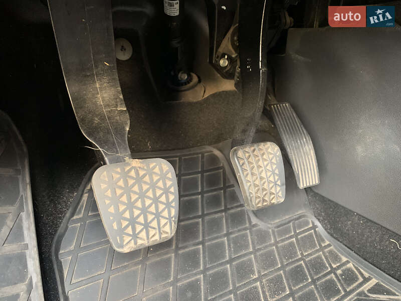 Универсал Opel Astra 2013 в Варве фото 33 Универсал Opel Astra 2013 в Варве