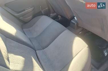 Седан Opel Astra 2005 в Чернівцях