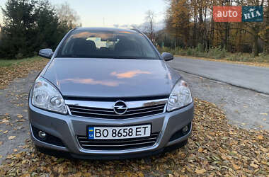 Універсал Opel Astra 2008 в Борщеві