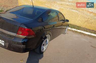 Седан Opel Astra 2008 в Коростене