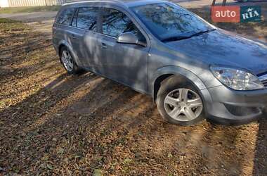 Універсал Opel Astra 2010 в Ніжині