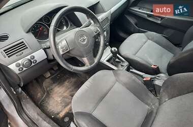 Универсал Opel Astra 2006 в Хмельницком