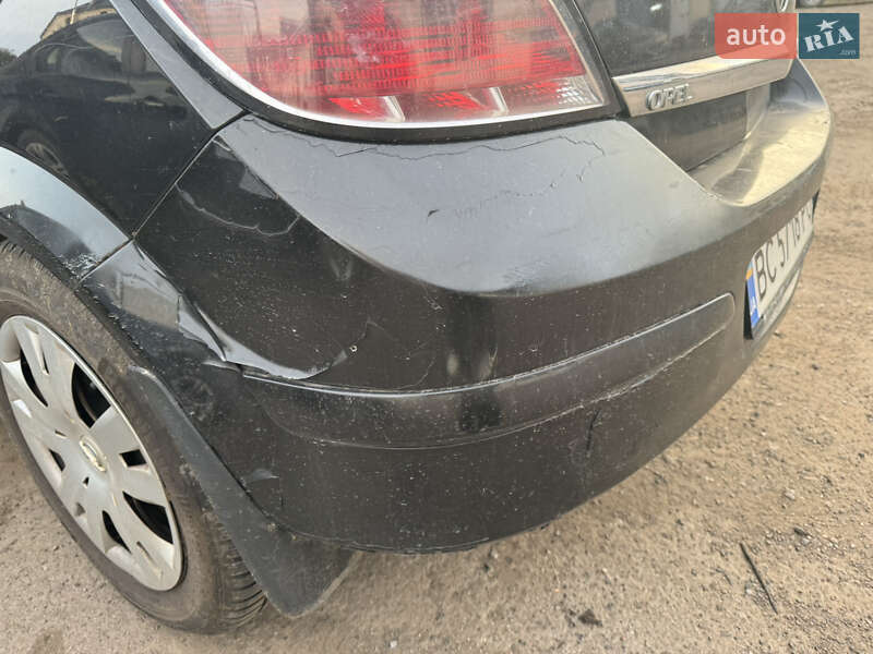 Хетчбек Opel Astra 2007 в Львові