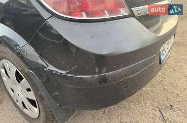 Хэтчбек Opel Astra 2007 в 