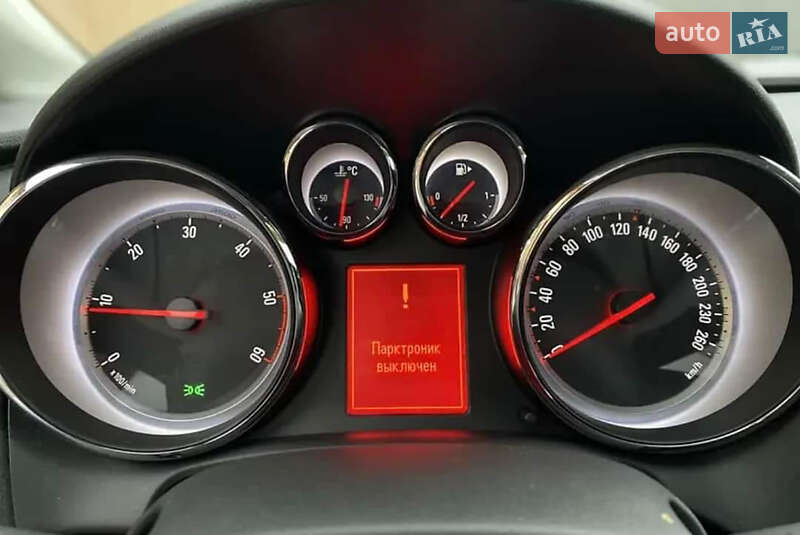 Універсал Opel Astra 2012 в Виноградові
