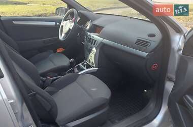Универсал Opel Astra 2009 в Немирове
