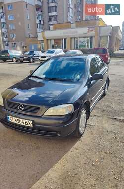 Седан Opel Astra 2008 в Івано-Франківську