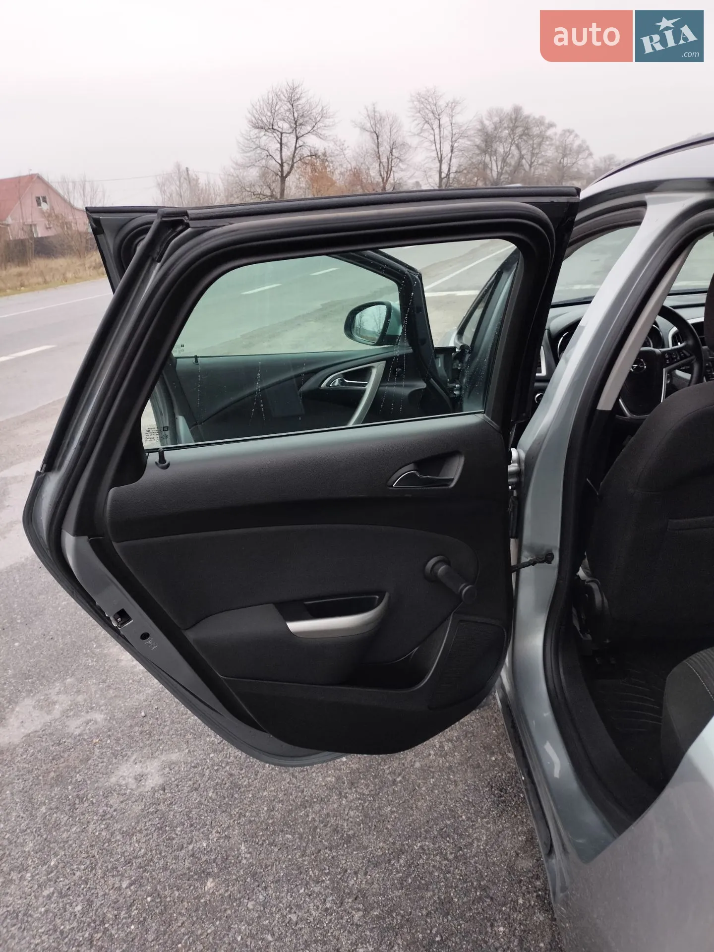 2011 Opel Astra - мініатюра 9