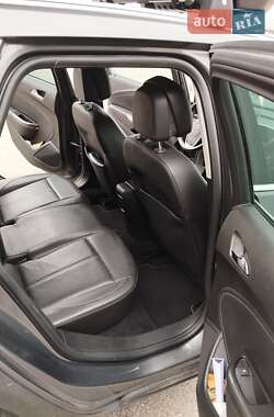 Універсал Opel Astra 2011 в Рівному