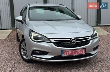 Універсал Opel Astra 2019 в Дрогобичі