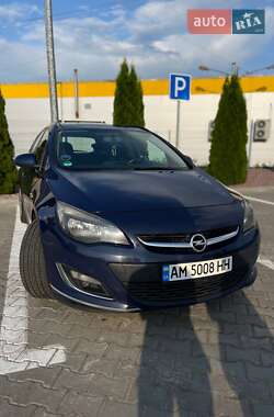 Універсал Opel Astra 2012 в Житомирі