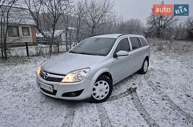 Универсал Opel Astra 2009 в Хмельнике