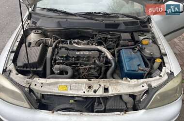 Универсал Opel Astra 1999 в Киеве