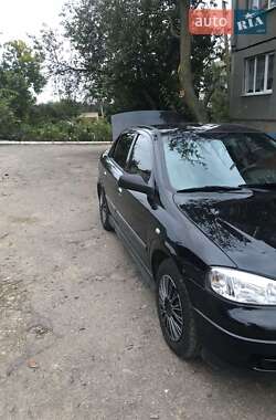 Седан Opel Astra 2007 в Николаеве