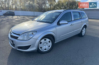 Універсал Opel Astra 2005 в Києві