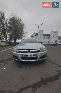 Хетчбек Opel Astra 2006 в Ізмаїлі