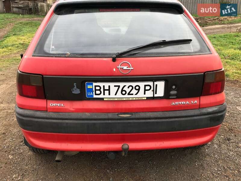 Хэтчбек Opel Astra 1995 в Одессе фото 3 Хэтчбек Opel Astra 1995 в Одессе