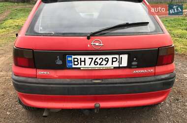 Хетчбек Opel Astra 1995 в 