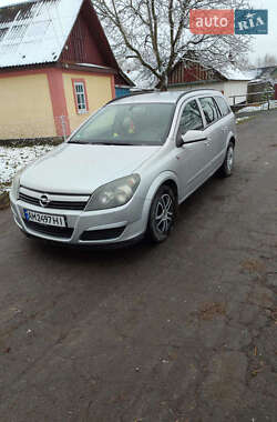 Универсал Opel Astra 2005 в Звягеле