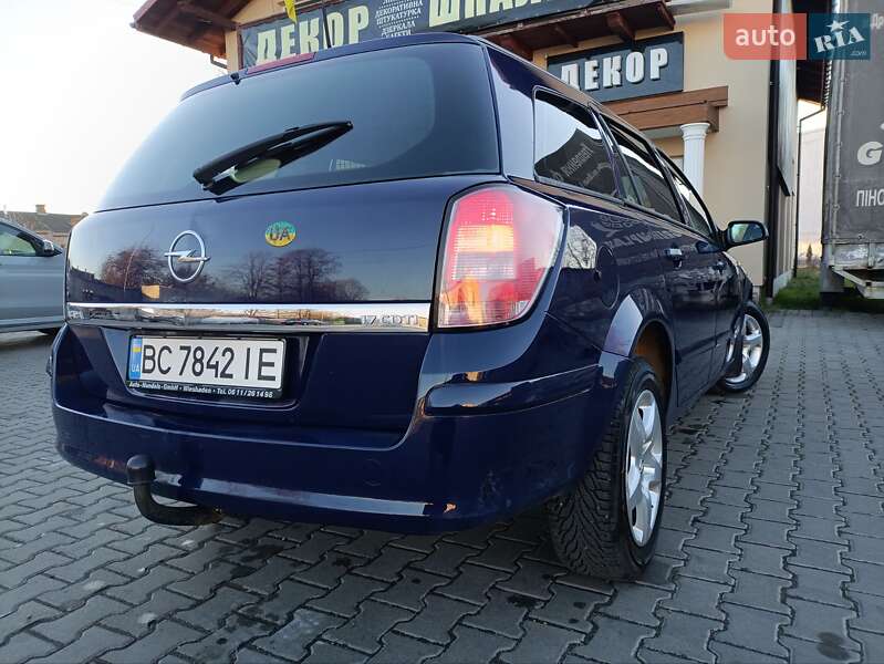 Універсал Opel Astra 2008 в Дрогобичі
