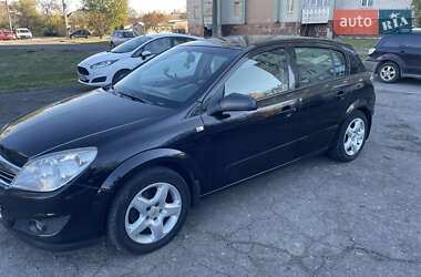 Хэтчбек Opel Astra 2007 в Николаеве