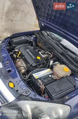 Універсал Opel Astra 2008 в 