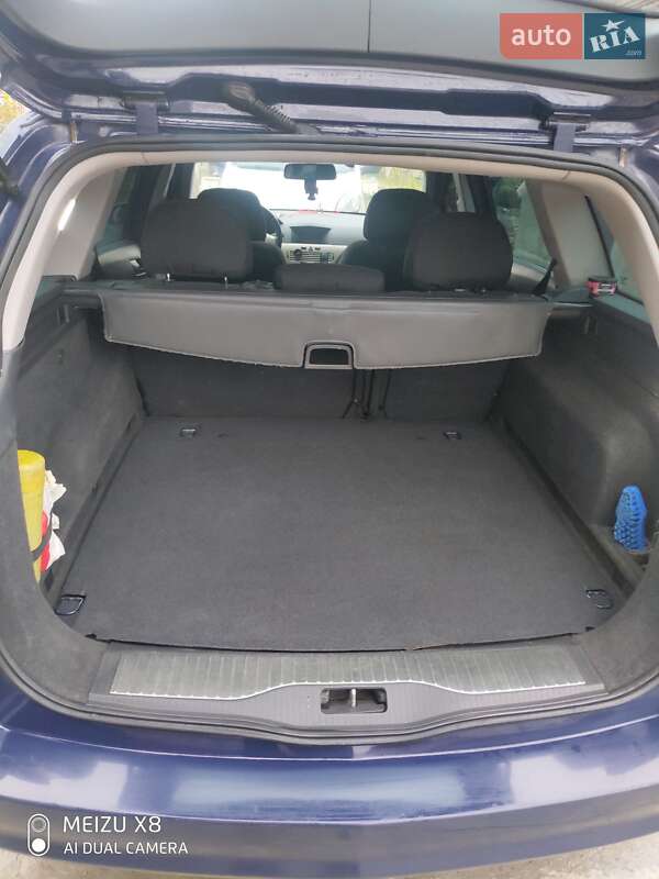 Универсал Opel Astra 2008 в Одессе