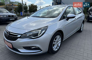 Универсал Opel Astra 2018 в Хмельницком