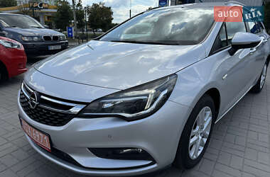 Универсал Opel Astra 2018 в Хмельницком