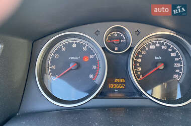 Универсал Opel Astra 2006 в 