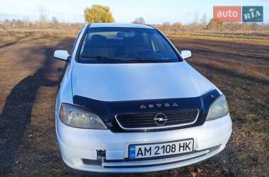 Седан Opel Astra 2002 в Бердичеві