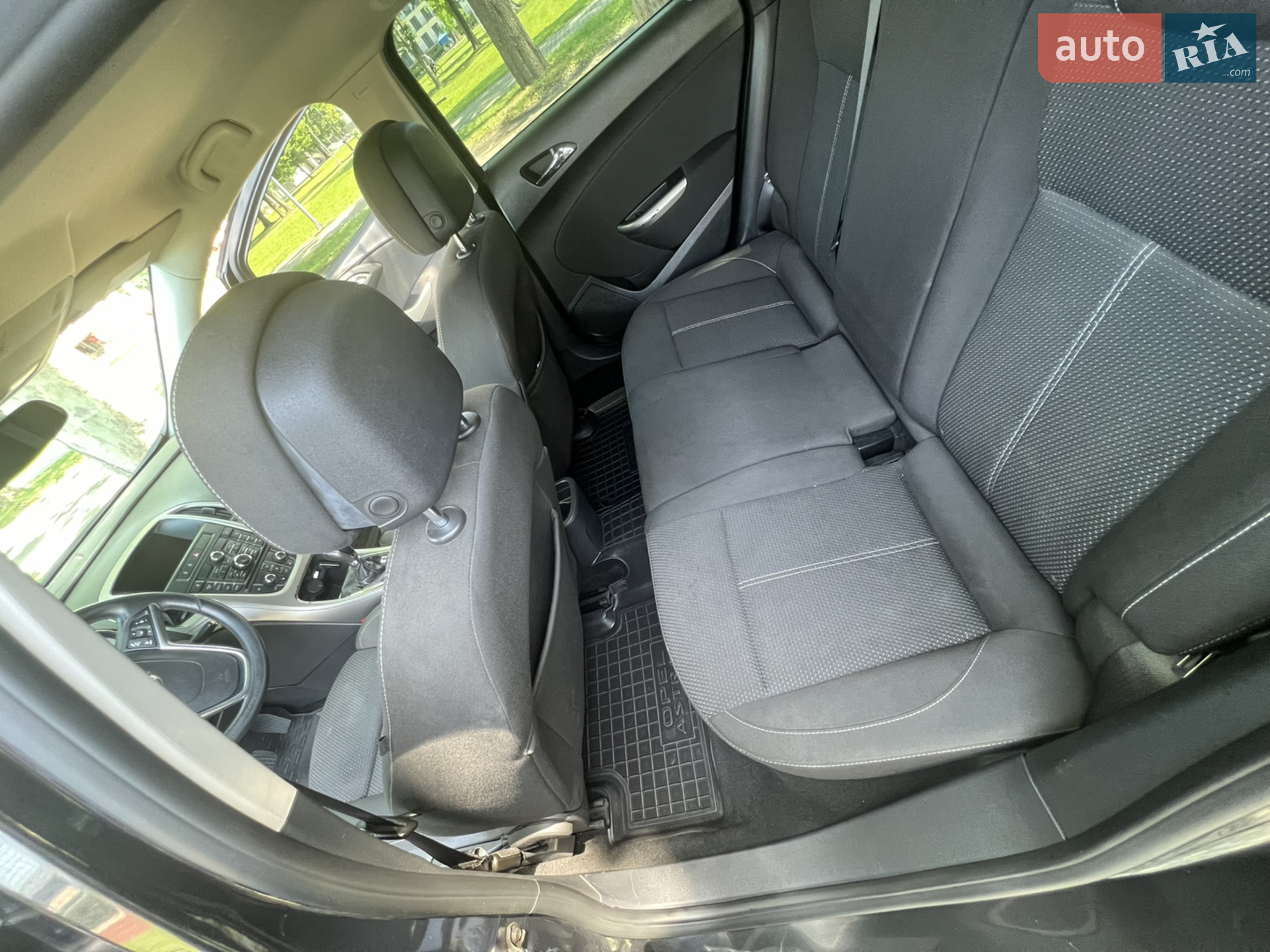 2012 Opel Astra - мініатюра 12
