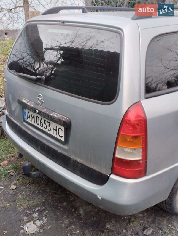Универсал Opel Astra 2001 в Звягеле