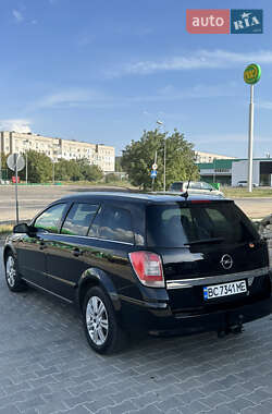 Универсал Opel Astra 2007 в Вознесенске