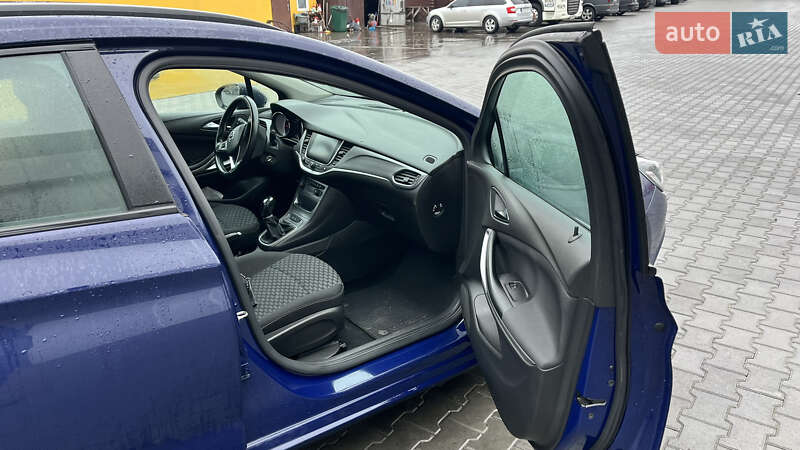 Універсал Opel Astra 2017 в Вінниці