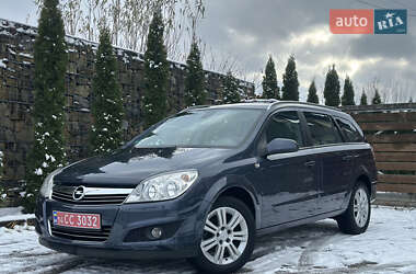 Універсал Opel Astra 2009 в Стрию