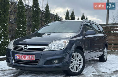 Універсал Opel Astra 2009 в Стрию