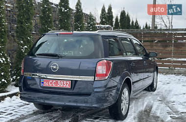 Універсал Opel Astra 2009 в Стрию