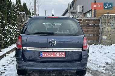 Універсал Opel Astra 2009 в Стрию