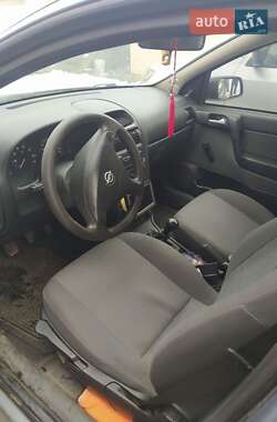 Седан Opel Astra 2008 в Надворной