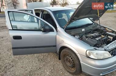 Седан Opel Astra 2002 в Києві