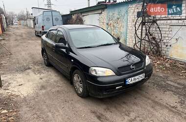 Седан Opel Astra 2006 в Черкассах