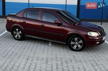 Седан Opel Astra 2007 в Львове