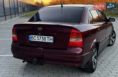 Седан Opel Astra 2007 в Львове