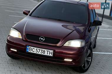 Седан Opel Astra 2007 в Львове