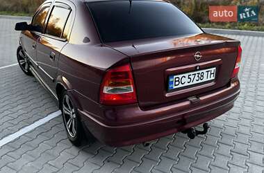 Седан Opel Astra 2007 в Львове