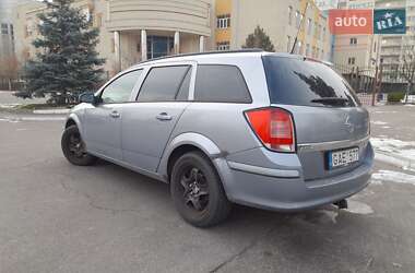 Універсал Opel Astra 2006 в Києві