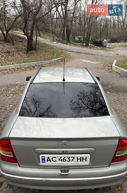 Седан Opel Astra 2008 в Києві