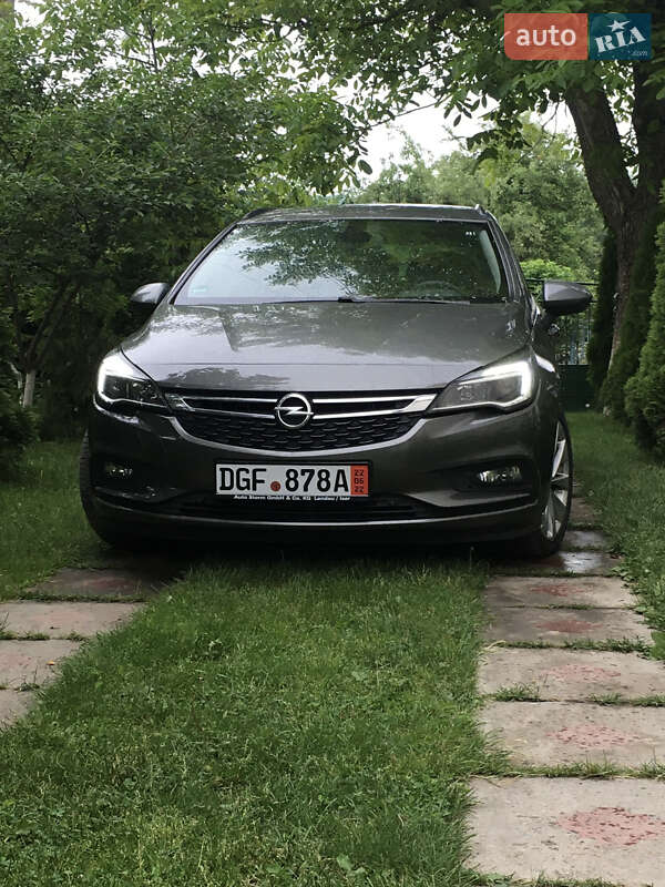 Універсал Opel Astra 2017 в Бучачі